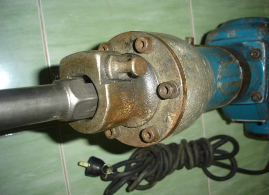 ขายเครื่องสกัดคอนกรีต(สกัดไฟฟ้า) 1510 วัตต์ Makita รุ่น HM1306