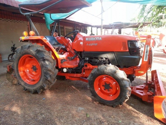 รถแทรกเตอร์มือสอง เพชรรุ่งเรือง ซื้อง่ายขายคล่องต่อรองใด้ ขอบพระคุณเสี่ยใหญ่จากกระนวนครับ จัดส่งถึงที่ไม่มีค่าใช่จ่ายเพิ่ม