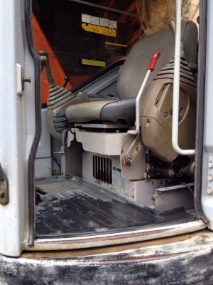 >>ขาย<< HiTACHi EX135ur-5