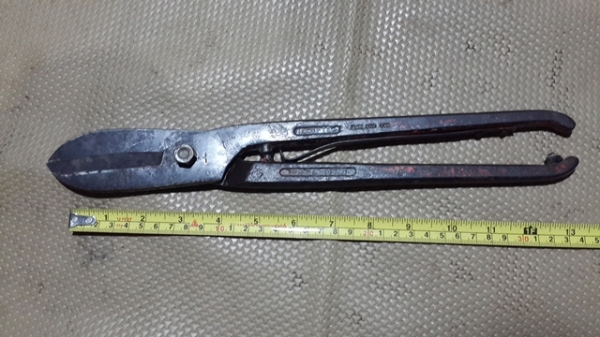 กรรไกรตัดโลหะ  MADE IN ENGLAND