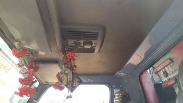 หดล้อ อีซูชุ NPR120 ดั้ม5คิวสามมิตร3.80ม.ปี40 แอร์เย็น power สภาพดีบางเดิม รถใช้งานตลอด  เอกสาร ทะเบียน ม.79 แล้ว "ราคา525,000บ"ต่อรองได้เลย ครับ