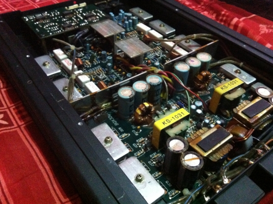 ขายแอมป์ BLAUPUNKT รุ่น BQX-320 (4ch) สภาพสวยๆรับประกันเสียงดีจริงๆครับ 2500.- ขายแอมป์ BLAUPUNKT รุ่น BQX-320 (4ch) สภาพสวยๆรับประกันเสียงดีจริงๆครับ 2500.-