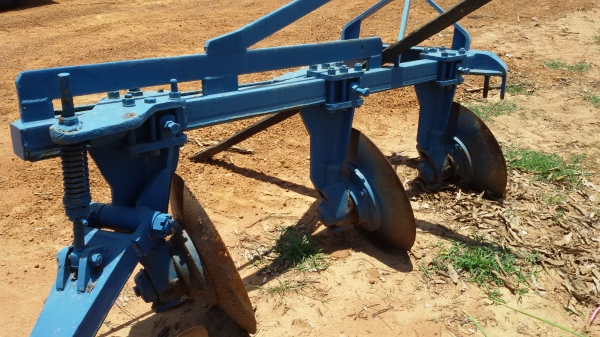 ขายผาน 3 Ford 6600 ขึ้นไป