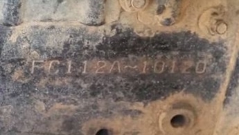 HINO FC 112A - 117 HP WO4D หกล้อดั๊มพ์ กระบะดั๊มพ์เหล็ก 4 ตันความยาว 4.00 เมตรคอกสูงเกษตรสภาพสวยพร้ิมบรรทุกหนักได้เลยครับ เครื่องยนต์แน่นดีแรงดีไม่มีเยิ้มครับ ภายในห้องเก๋งสะอาดสวยคอนโซลครบพร้อม พวงมาลัยเพาเวอร์ ช่วงล่างแน่นหนึบคัชซีสวยมากไม่มีบวมเลยครับ