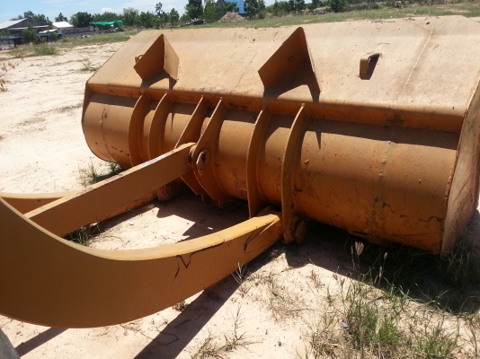 ขาย komatsu jh65Cv ตามสภาพ