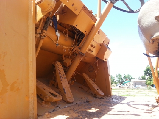 ขาย komatsu jh65Cv ตามสภาพ