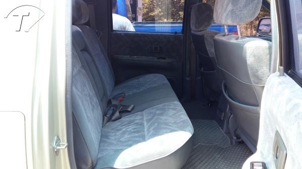 ขายD4D/4ประตู/เครื่อง2.5/4&times;4/โฟรวิล/รถสวยหน้าหลังเดิมเครื่องดีขี่ดีเกียร์โฟรวิลใช้ได้ดี