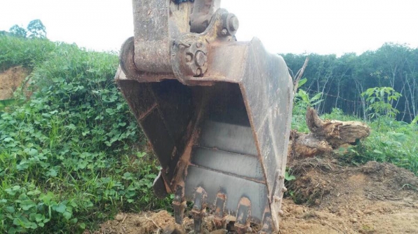 รถขุด PC200-5 เอกสารอินวอยล์ คอนโทนยาว รถสภาพดี เอวแน่น เฟมสวย โซ่ดี เครื่องดี ปั้มดี รถพร้อมใช้