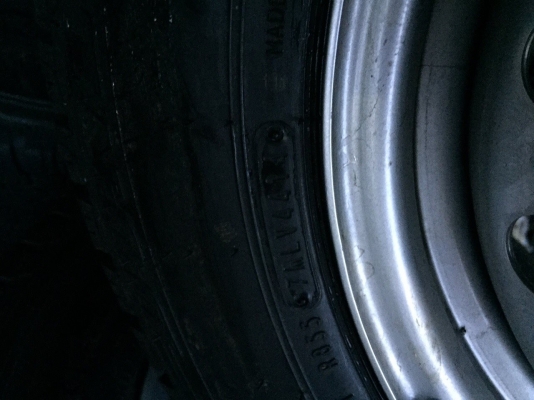 ยางพร้อมกะทะ DUNLOP195 /15 ยางปี 2014 ขาย 8,900 บาท ยางพร้อมกะทะ DUNLOP195 /15 ยางปี 2014 ขาย 8,900 บาท