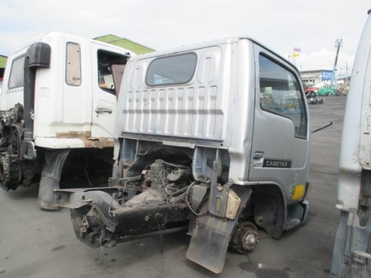 ขายนิสสันหัวเก๋งพร้อมเครื่องยนต์