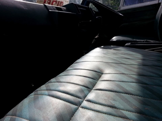 ขายดั้มISUZU NPR175แรง เครื่องดี 6BG1 แคชซีสวย ยางดี ภายในสวย เฟืองท้ายใหญ่F สภาพพร้อมใช้งาน เอกสารพร้อมโอน  สนใจโทร 090-8588220คุณนะ 093-3258446คุณบิว ID:narong498 หรือเข้าดูสินค้าอื่นๆได้ที่ www.truck.in.th/498 หรือเพจFacebook ณรงค์ ซื้อขายรถมือสอง (เว็