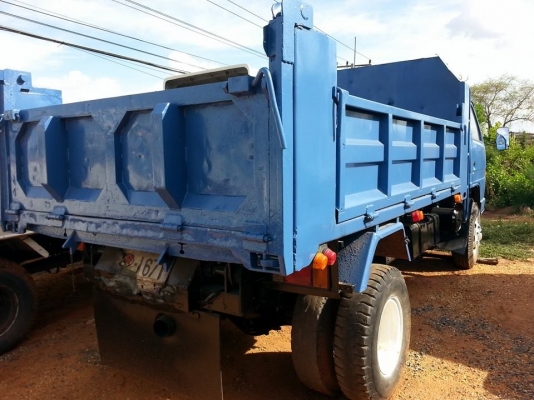 ขายดั้มISUZU NPR175แรง เครื่องดี 6BG1 แคชซีสวย ยางดี ภายในสวย เฟืองท้ายใหญ่F สภาพพร้อมใช้งาน เอกสารพร้อมโอน  สนใจโทร 090-8588220คุณนะ 093-3258446คุณบิว ID:narong498 หรือเข้าดูสินค้าอื่นๆได้ที่ www.truck.in.th/498 หรือเพจFacebook ณรงค์ ซื้อขายรถมือสอง (เว็