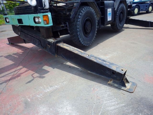 ขายรถเครน TADANO TR200M-2