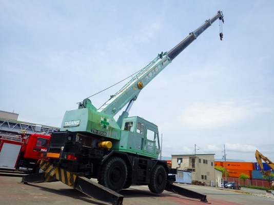 ขายรถเครน TADANO TR200M-2
