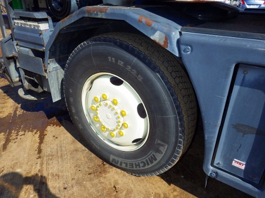 ขายรถเครน KATO KR10H ขายรถเครน KATO KR10H