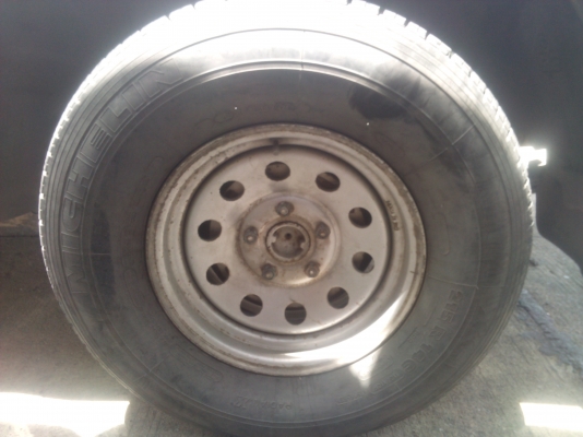 กระทะ พร้อมยาง มือสอง