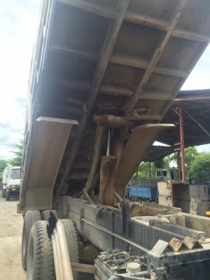 ขายหลง195แรง MAดั้ม 2เพลาเอกสารพร้อมโอน