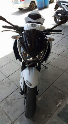 z 250 สีขาว สภาพสวยพร้อมใช้งานคับ ไมล์วิ่งน้อย สวยๆเลย