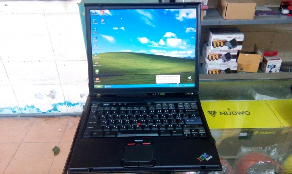 โน็ตบุค ibm tinkpad t42