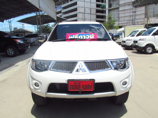 **ขายครับ**สภาพใหม่มากกระบะ TRITON CAB4 2.5MT ปี2013  เพิ่มเติมโทร 080-604-8422 ปุ้ย