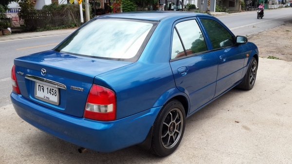 ขาย Mazda 323 Protege ปี 44 เกียร์ออโต้ รถสวยมาก ราคา 95,000 บาท +++++++