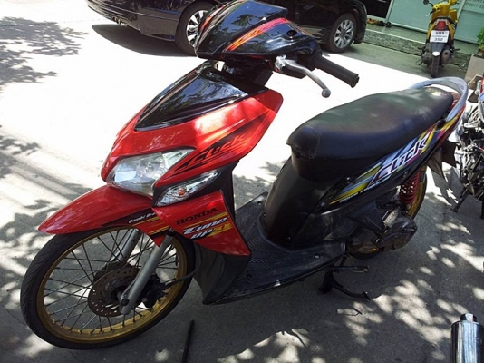 ขายได้ขาย Honda Click ถูกๆสภาพสวย