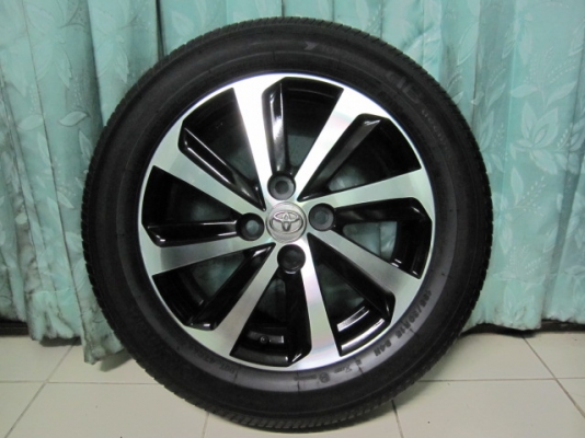 ขายล้อแม็ก TOYOTA VIOS YARIS ทำสีดำและปัดหน้าเงามาใหม่ พร้อมยางขอบ 15