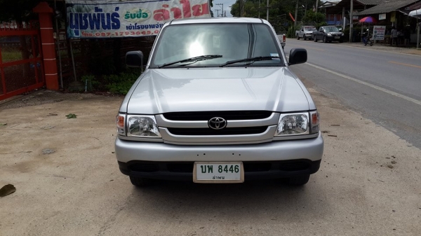 ขายกระบะ Toyota hilux tiger หัวเดี่ยว สีบรอนซ์เงินสวยๆ ราคา 185,000 บาท +++++++ ขายกระบะ Toyota hilux tiger หัวเดี่ยว สีบรอนซ์เงินสวยๆ ราคา 185,000 บาท +++++++