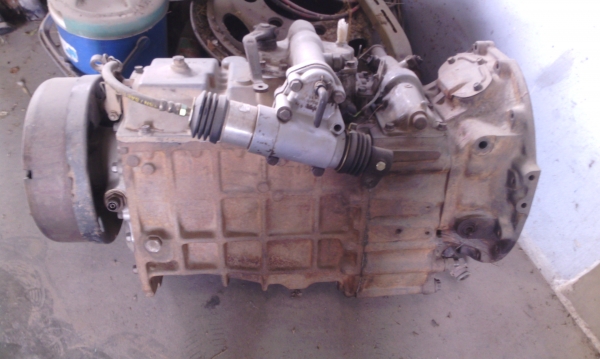 ขาย เกียร์ MITSUBISHI เทอร์โบ 10 speed เสื้อลาย