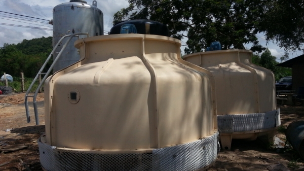 ขายถังสเตนเลสถังไฟเบอร์คูลลิ่งทาวเวอร์ ขายถังสเตนเลสถังไฟเบอร์คูลลิ่งทาวเวอร์