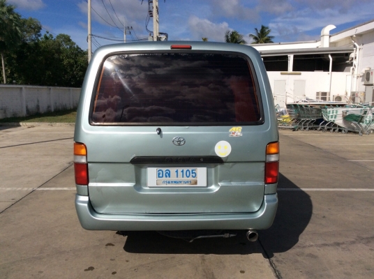 ขายรถตู้หัวจรวด ปี95 เครื่องคัสต้อม 2RZ เกียร์ออโต้ ติดแก๊สLPG เพาเวอร์ ภายในสวยๆสะอาดทำใหม่ทั้งคัน แอร์ไมโครบัสแอร์ราวหลังพร้อม เบาะหลัง4แถวสวยไม่มีขาด วิทยุCDพร้อมจอ9&quot;หน้าหลังดูหนังได้เลยครับ ม่านรอบคัน ตัวถังสีเงามีริ้วรอยบ้าง แม็ก15&quot; รถขับดี