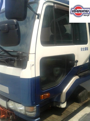 หัวเก๋ง NISSAN UD สวยๆครับ