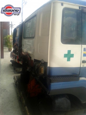 หัวเก๋ง NISSAN UD สวยๆครับ