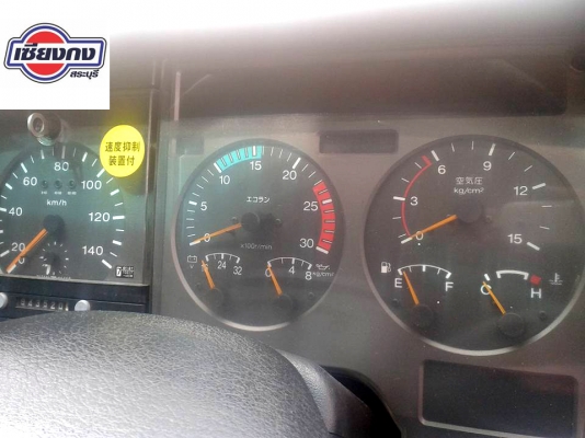 หัวเก๋ง NISSAN UD สวยๆครับ