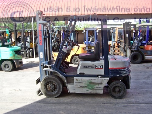 ขาย รถโฟล์คลิฟท์ KOMATSU รุ่น FD20-11