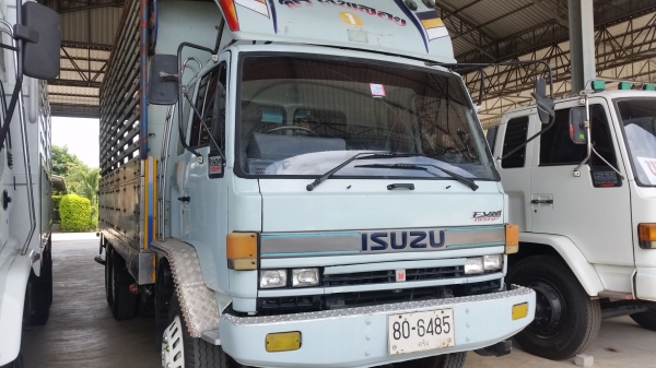 ขายรถบรรทุก 10 ล้อ