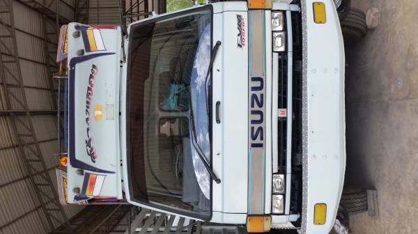 ขายรถบรรทุก 10 ล้อ ขายรถบรรทุก 10 ล้อ