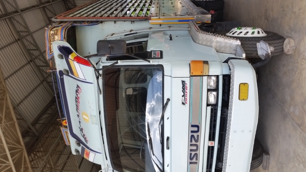 ขายรถบรรทุก 10 ล้อ ขายรถบรรทุก 10 ล้อ