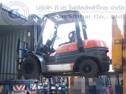 ขายรถ โฟล์คลิฟท์ TOYOTA รุ่น 6-FD30
