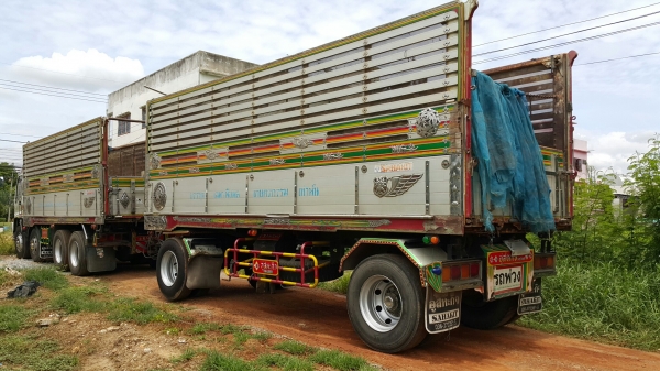 ขายรถพ่วง 20 ล้อ แม่-ลูก กระบะเนียมเกษตรดั้ม อู่.สหกิจ ISUZU 270 ปี.48 รถสวย ราคา.2150000 จัดแนนซ์ได้  สนใจโทร