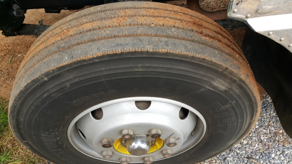 ขายรถพ่วง 20 ล้อ แม่-ลูก กระบะเนียมเกษตรดั้ม อู่.สหกิจ ISUZU 270 ปี.48 รถสวย ราคา.2150000 จัดแนนซ์ได้  สนใจโทร