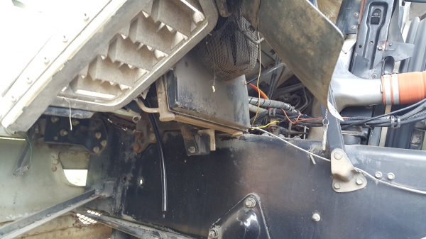 ขายรถพ่วง 20 ล้อ แม่-ลูก กระบะเนียมเกษตรดั้ม อู่.สหกิจ ISUZU 270 ปี.48 รถสวย ราคา.2150000 จัดแนนซ์ได้  สนใจโทร