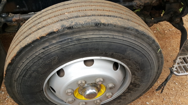 ขายรถพ่วง 20 ล้อ แม่-ลูก กระบะเนียมเกษตรดั้ม อู่.สหกิจ ISUZU 270 ปี.48 รถสวย ราคา.2150000 จัดแนนซ์ได้  สนใจโทร