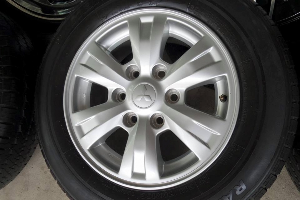 ล้อเดิมไทรทัน 16x7