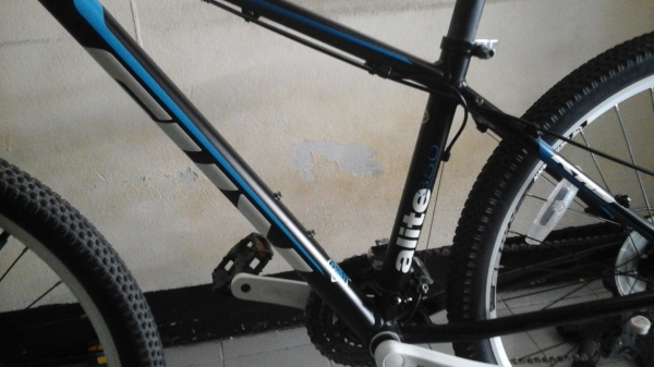 ขายจักยาน KHS ราคา9000บาทใช้มาสามเดือน