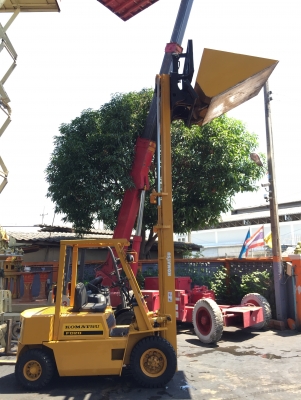 ขาย;komatsu FD20-8 ขนาด 2.0 ตัน เสายกสูง 4.5 เมตร งากระดกเทได้ ฮิ้งฟอร์ค เครื่องยนต์ ดีเซล isuzu c240 เกียร์ออโต้ ราคา 280,000 บาท สภาพสวยมากๆ ขาย;komatsu FD20-8 ขนาด 2.0 ตัน เสายกสูง 4.5 เมตร งากระดกเทได้ ฮิ้งฟอร์ค เครื่องยนต์ ดีเซล isuzu c240 เกียร์ออโต้ ราคา 280,000 บาท สภาพสวยมากๆ
