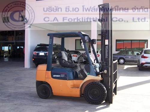ขาย รถโฟล์คลิฟท์ TOYOTA รุ่น 7-FG23