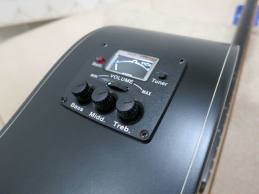 3,400.-กีต้าร์โปร่งเว้าไฟฟ้า Mantic 41 นิ้ว รุ่น AG-1CE BK สีดำด้าน EQ อย่างดี ของใหม่