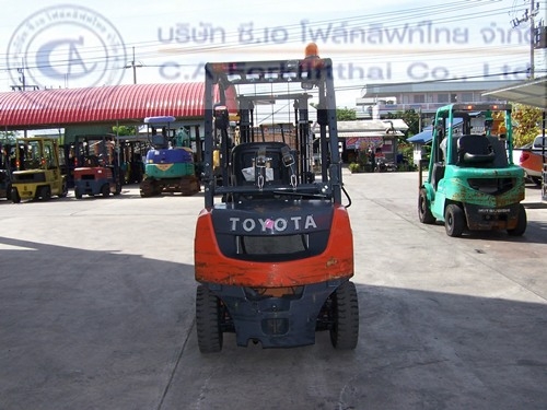 ขายรถ โฟล์คลิฟท์ TOYOTA รุ่น 8-FG20