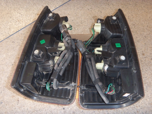 ขายไฟท้าย